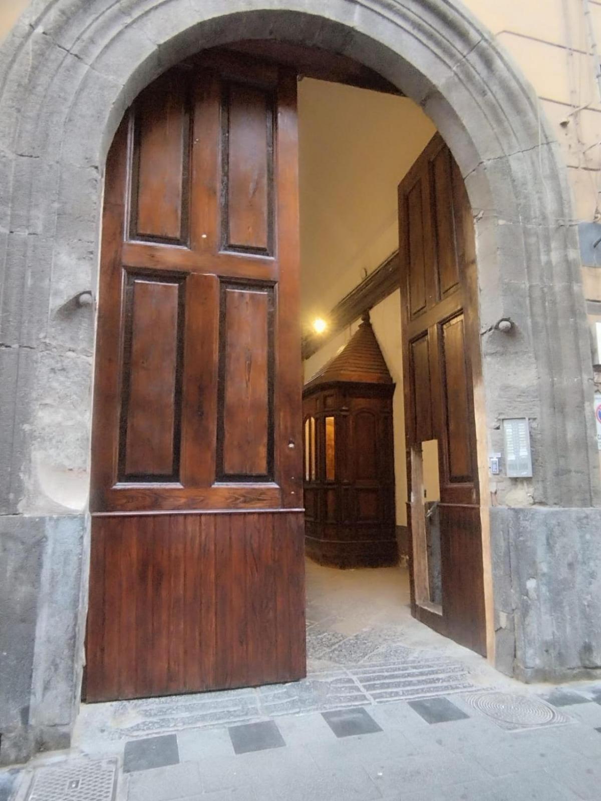 Palazzo Della Loggia Naples