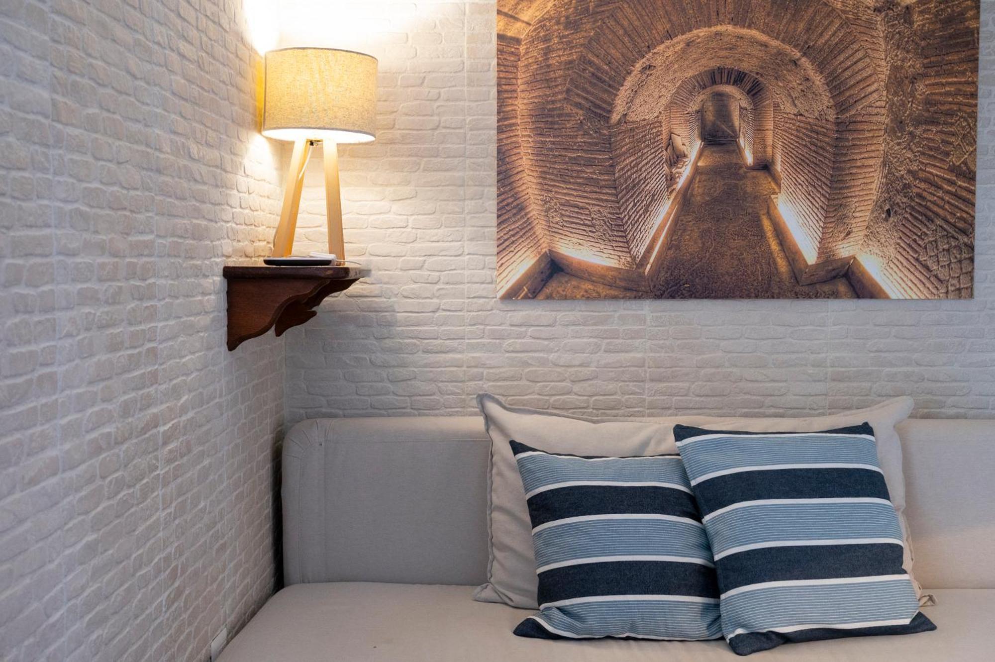Palazzo Della Loggia Bed & Breakfast Naples